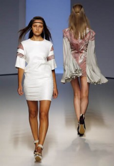 Pasarelas en crisis 9