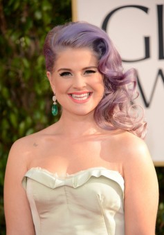 2013-Golden-Globe-Awards-Red-Carpet-Hairstyles-and-Makeup-Trends-2
