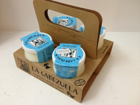 Tomar un yogur
