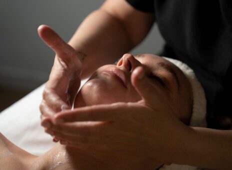 Consejos de experta para una limpieza facial profunda 6