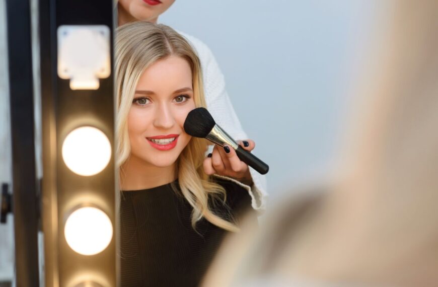 Nueva portada 8 Encuentra la mejor maquilladora profesional a domicilio en Madrid