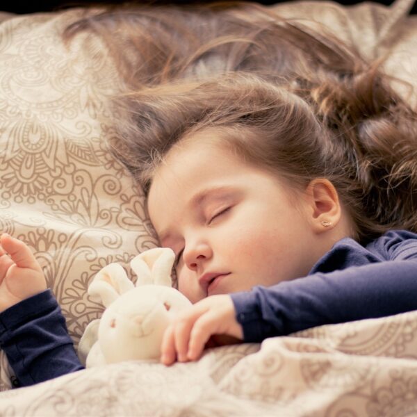 Higiene del sueño infantil: cómo construir una buena rutina nocturna en casa